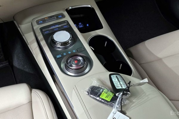 2022 Genesis GV70 с пробегом 61 353 км