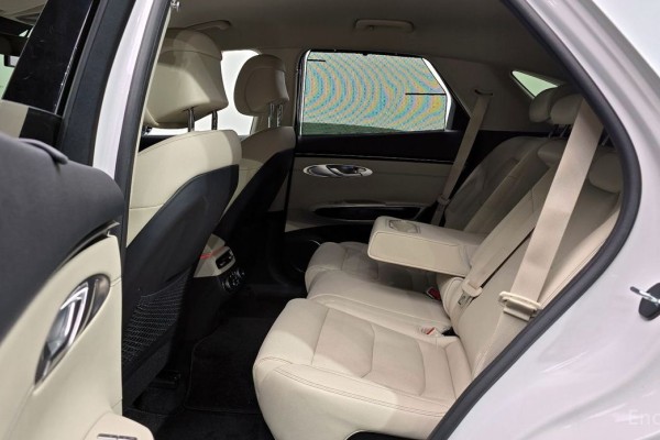 2022 Genesis GV70 с пробегом 61 353 км