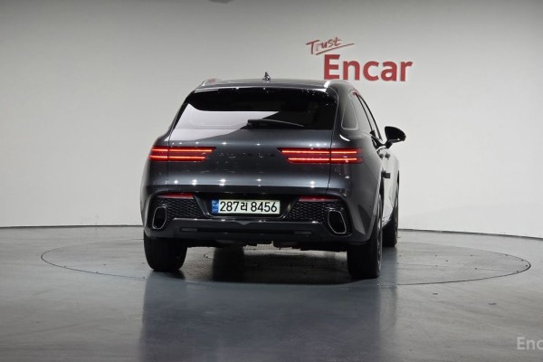 2021 Genesis GV70 с пробегом 62 015 км