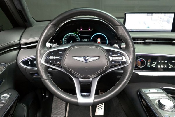 2021 Genesis GV70 с пробегом 51 825 км