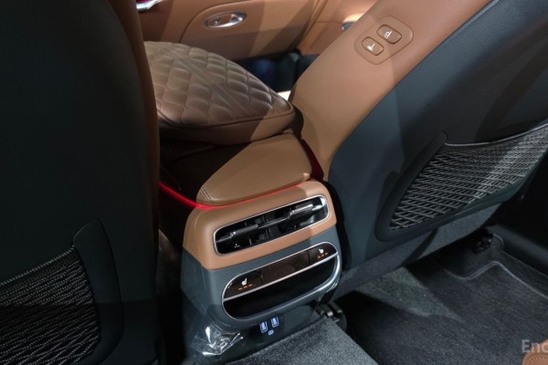 2022 Genesis GV70 с пробегом 53 912 км