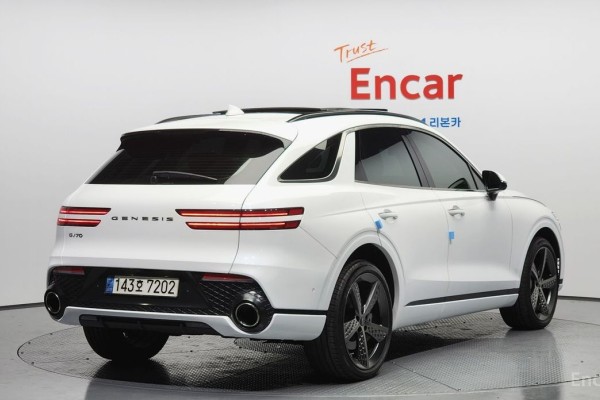 2021 Genesis GV70 с пробегом 54 166 км