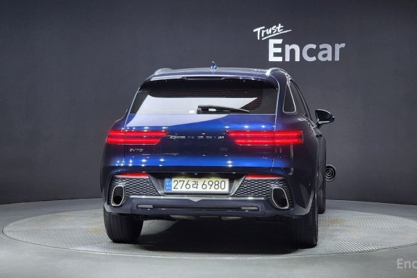 2021 Genesis GV70 с пробегом 67 286 км