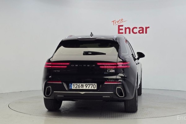 2022 Genesis GV70 с пробегом 87 488 км