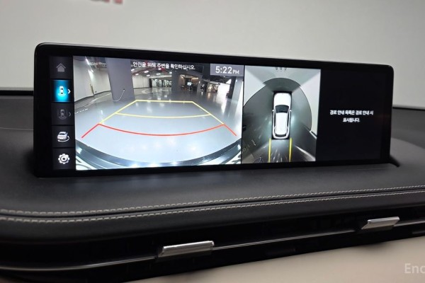 2021 Genesis GV70 с пробегом 62 015 км