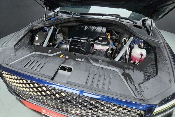 2021 Genesis GV70 с пробегом 67 286 км