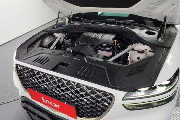 2021 Genesis GV70 с пробегом 54 166 км