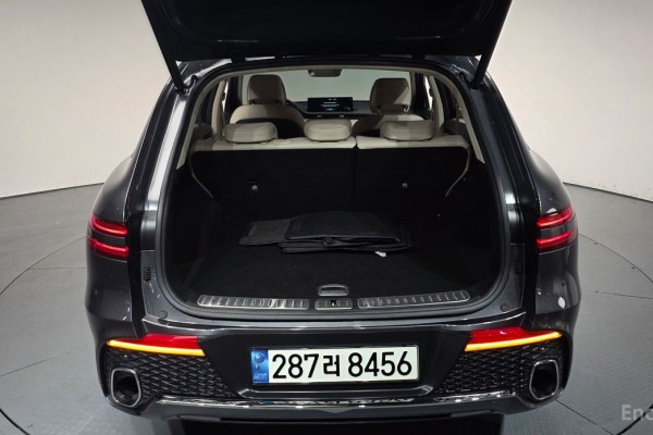 2021 Genesis GV70 с пробегом 62 015 км