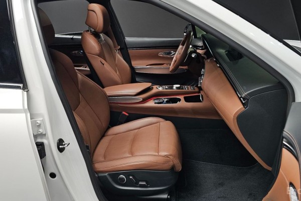 2021 Genesis GV70 с пробегом 58 999 км