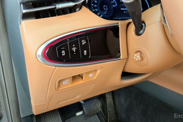 2022 Genesis GV70 с пробегом 87 488 км