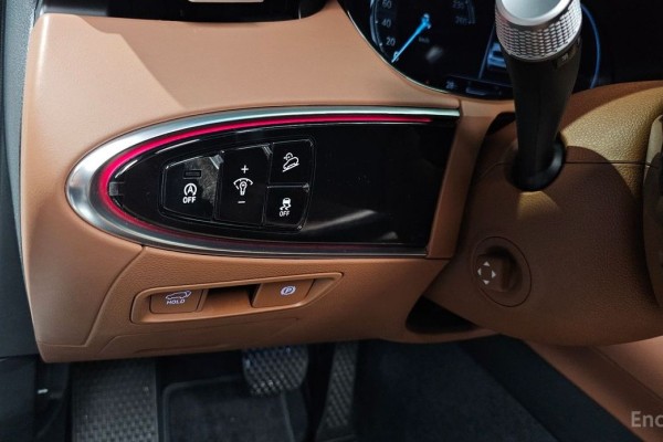 2021 Genesis GV70 с пробегом 58 999 км