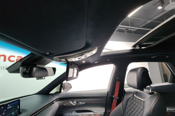 2021 Genesis GV70 с пробегом 54 166 км