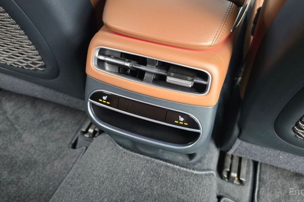 2022 Genesis GV70 с пробегом 87 488 км