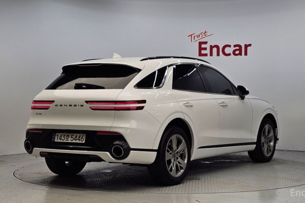 2021 Genesis GV70 с пробегом 66 622 км