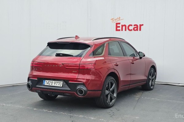 2022 Genesis GV70 с пробегом 42 706 км