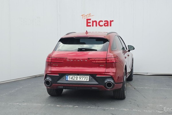 2022 Genesis GV70 с пробегом 42 706 км