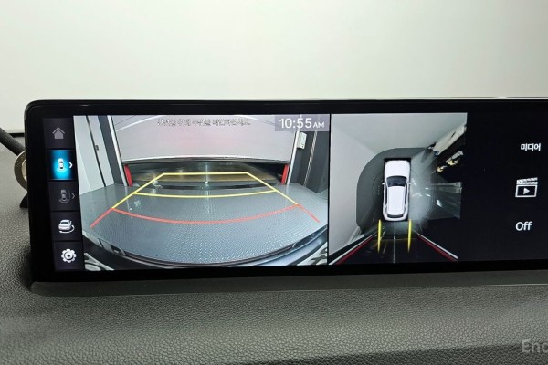 2021 Genesis GV70 с пробегом 125 514 км