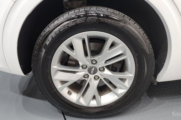 2021 Genesis GV70 с пробегом 42 431 км