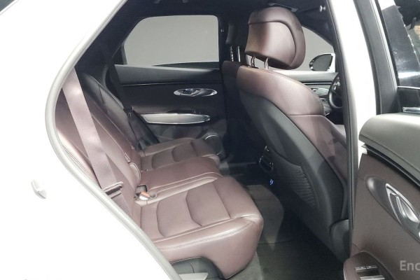 2021 Genesis GV70 с пробегом 53 350 км