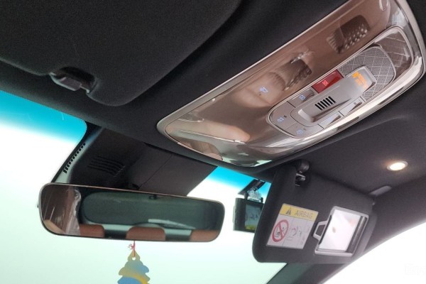 2021 Genesis GV70 с пробегом 42 431 км