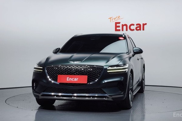 2022 Genesis GV70 с пробегом 62 945 км