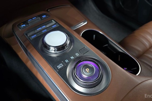 2021 Genesis GV70 с пробегом 89 516 км