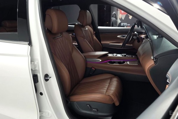 2021 Genesis GV70 с пробегом 89 516 км