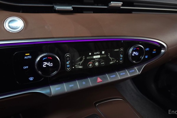 2021 Genesis GV70 с пробегом 89 516 км