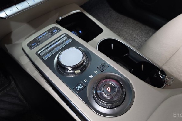 2021 Genesis GV70 с пробегом 56 769 км