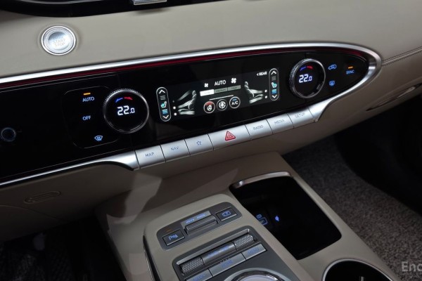 2021 Genesis GV70 с пробегом 56 769 км