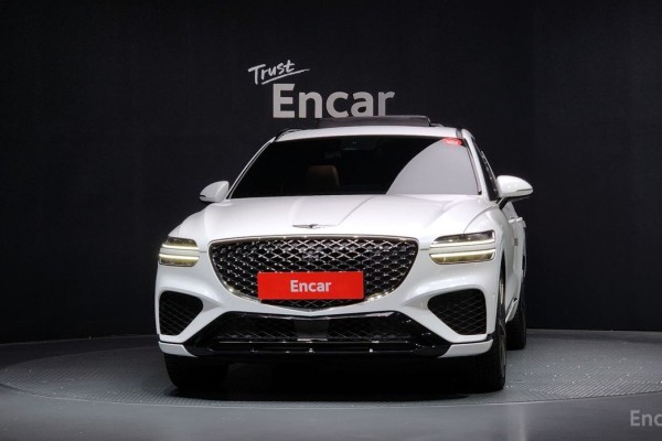 2021 Genesis GV70 с пробегом 49 610 км