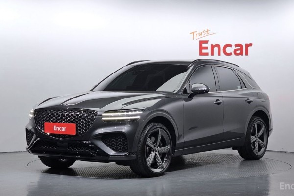 2021 Genesis GV70 с пробегом 65 390 км