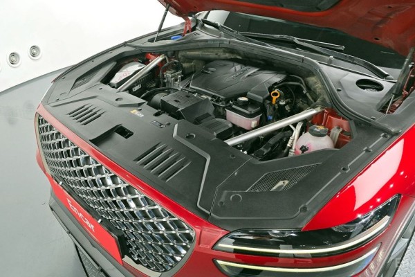 2021 Genesis GV70 с пробегом 85 724 км