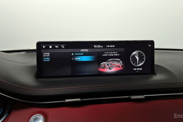 2021 Genesis GV70 с пробегом 85 724 км