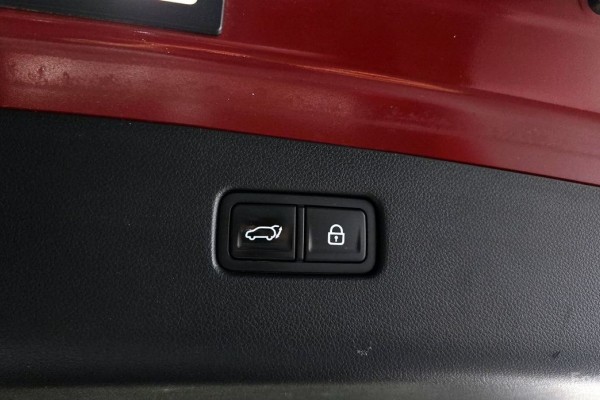 2021 Genesis GV70 с пробегом 85 724 км