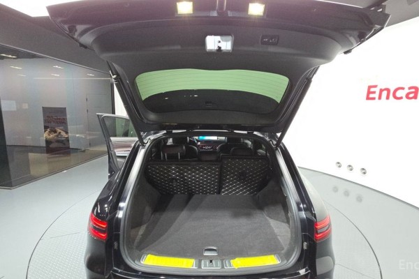 2021 Genesis GV70 с пробегом 74 539 км