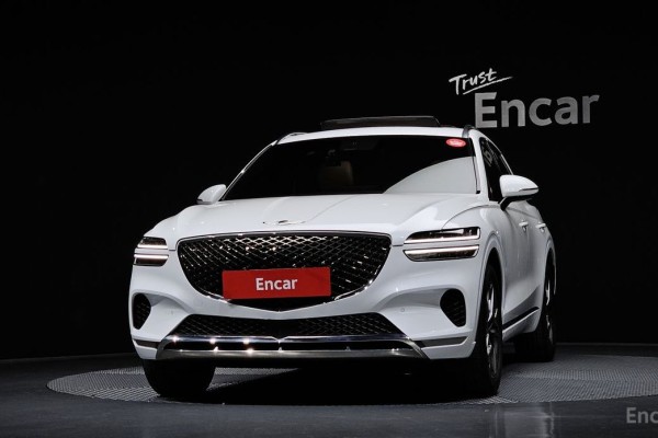 2021 Genesis GV70 с пробегом 41 434 км