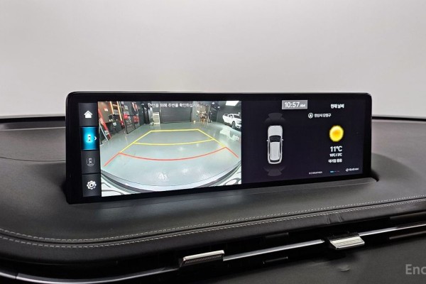 2021 Genesis GV70 с пробегом 65 390 км