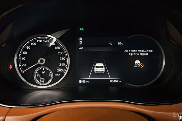 2021 Genesis GV70 с пробегом 88 407 км