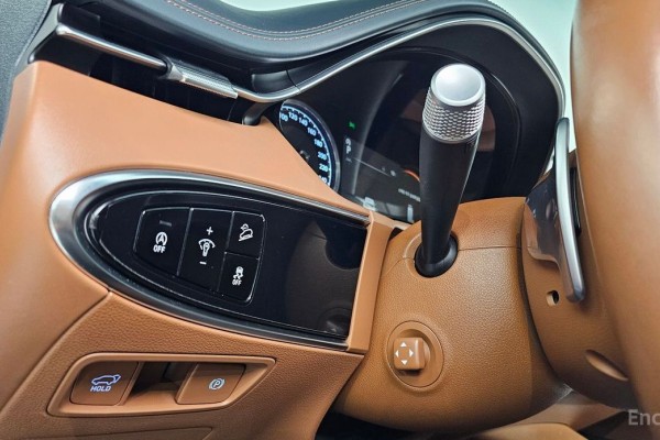 2021 Genesis GV70 с пробегом 88 407 км