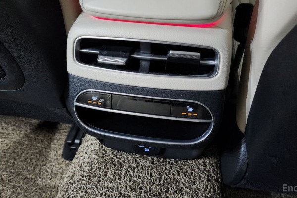 2021 Genesis GV70 с пробегом 73 196 км