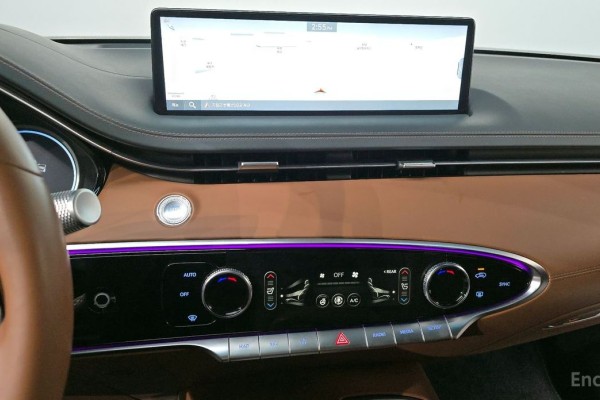 2021 Genesis GV70 с пробегом 53 022 км