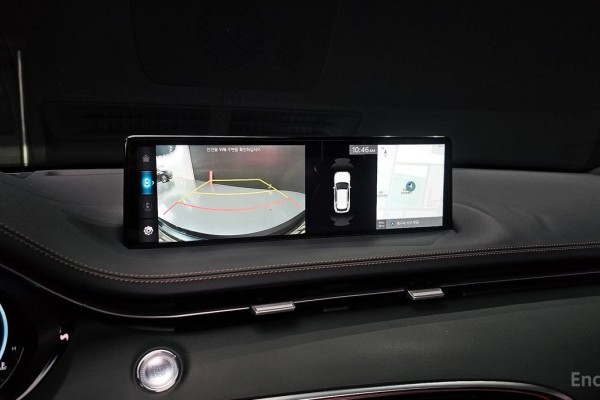 2021 Genesis GV70 с пробегом 49 928 км