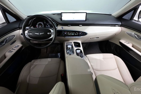 2021 Genesis GV70 с пробегом 138 140 км