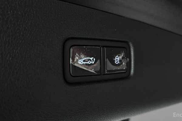 2021 Genesis GV70 с пробегом 49 928 км