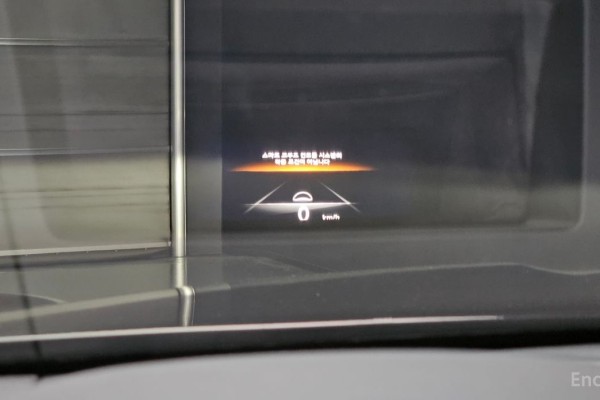 2021 Genesis GV70 с пробегом 49 928 км