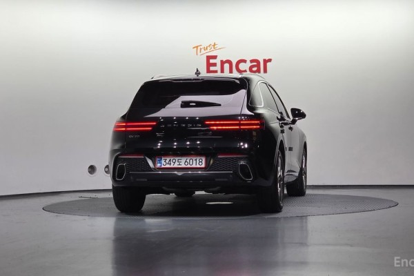 2021 Genesis GV70 с пробегом 64 671 км