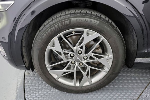 2021 Genesis GV70 с пробегом 64 671 км