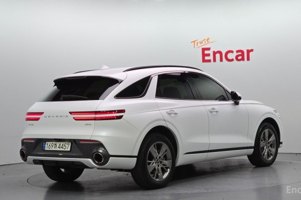 2021 Genesis GV70 с пробегом 63 793 км