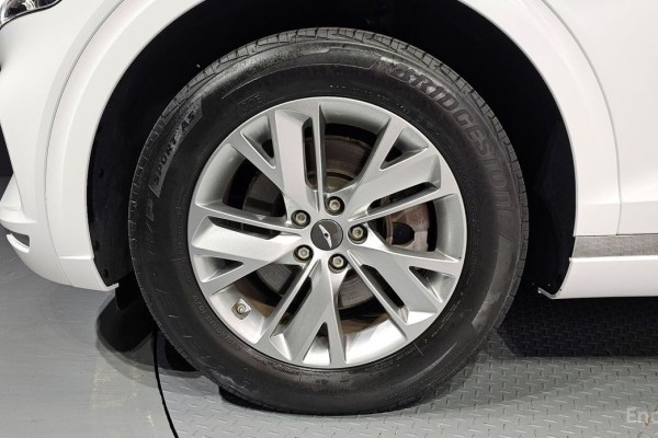 2022 Genesis GV70 с пробегом 74 765 км